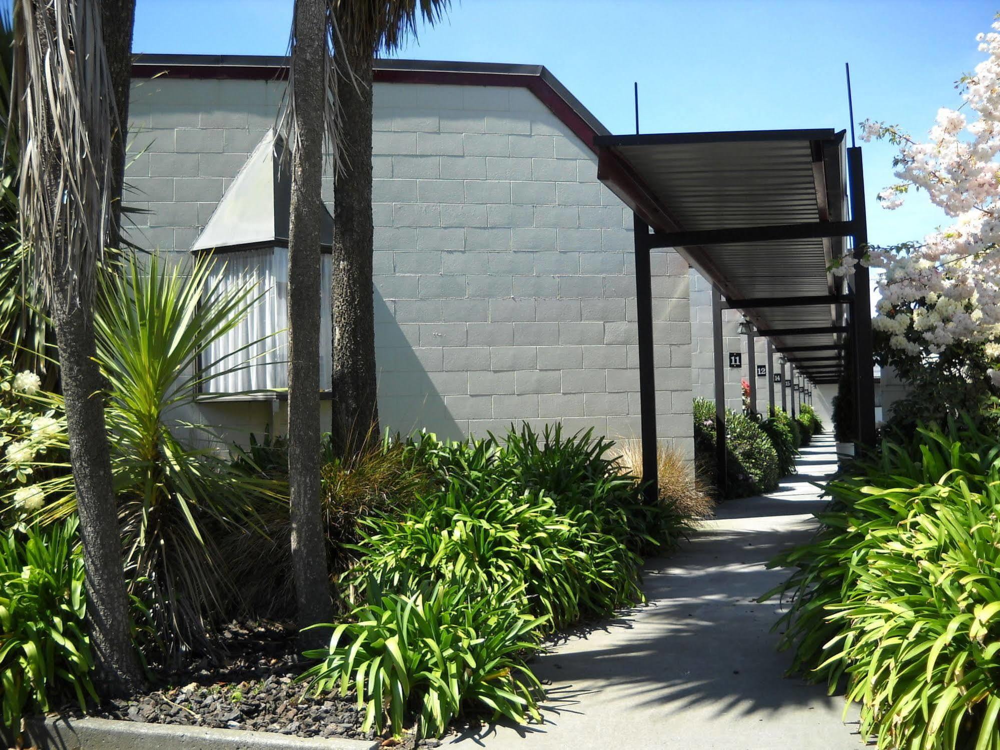 Gothic Heights Motel Christchurch Exterior foto